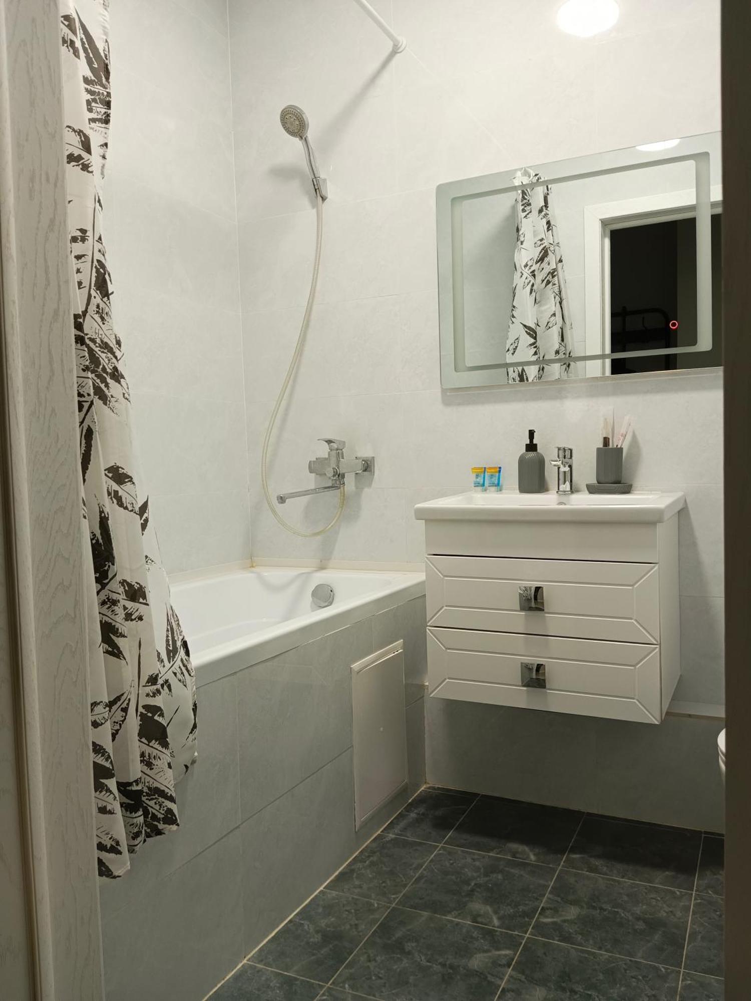 евродвушка на тулебаева Apartment *